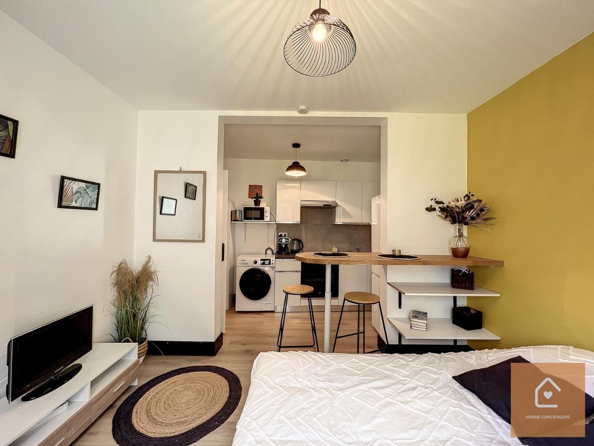 Yellow - Arrivee Autonome Apartment *